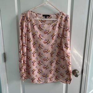 Beautiful pink floral dress shirt Banana Republic